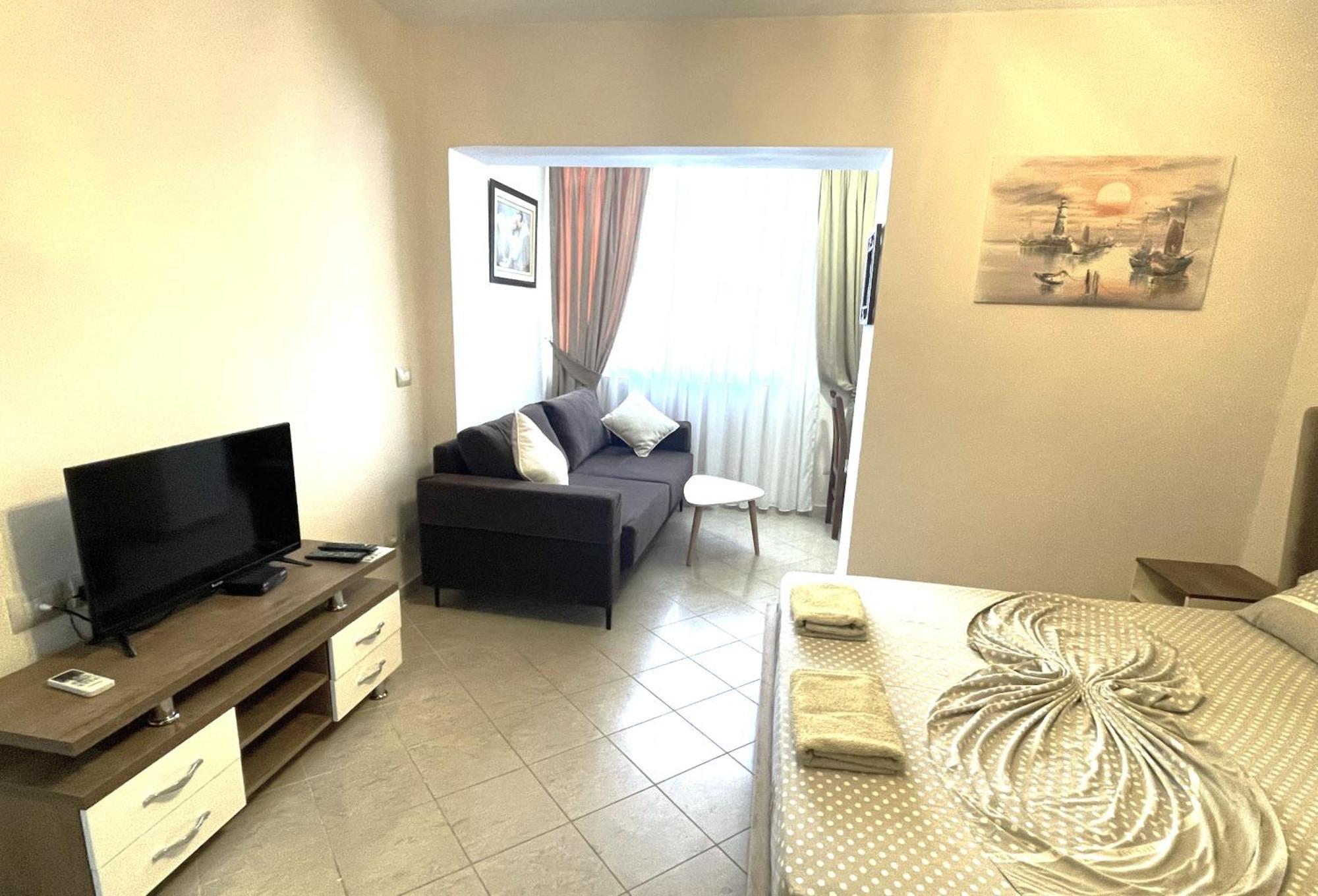 Peace Apartments Дуррес Экстерьер фото