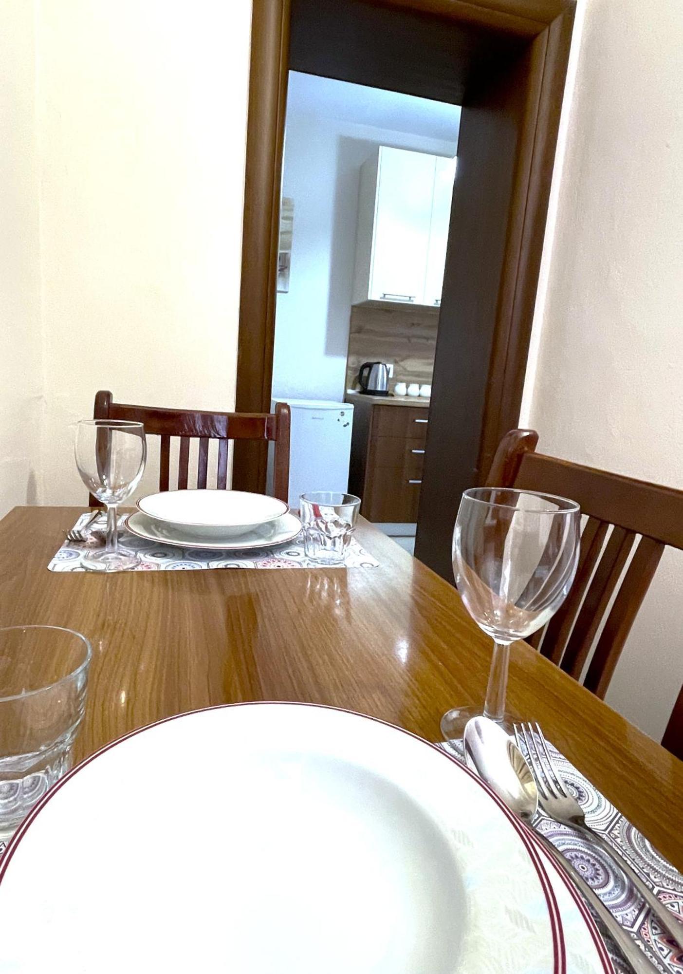Peace Apartments Дуррес Экстерьер фото